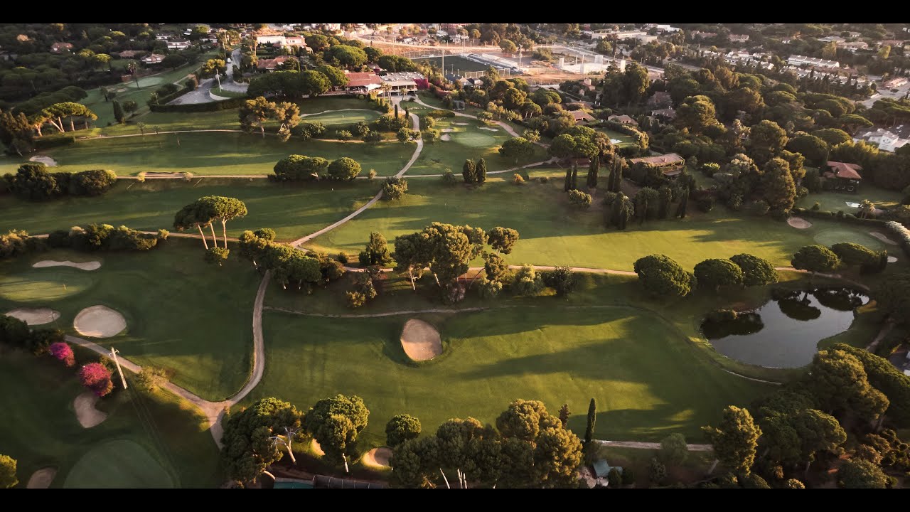 CLUB DE GOLF LLAVANERAS, en Barcelona desde 1945