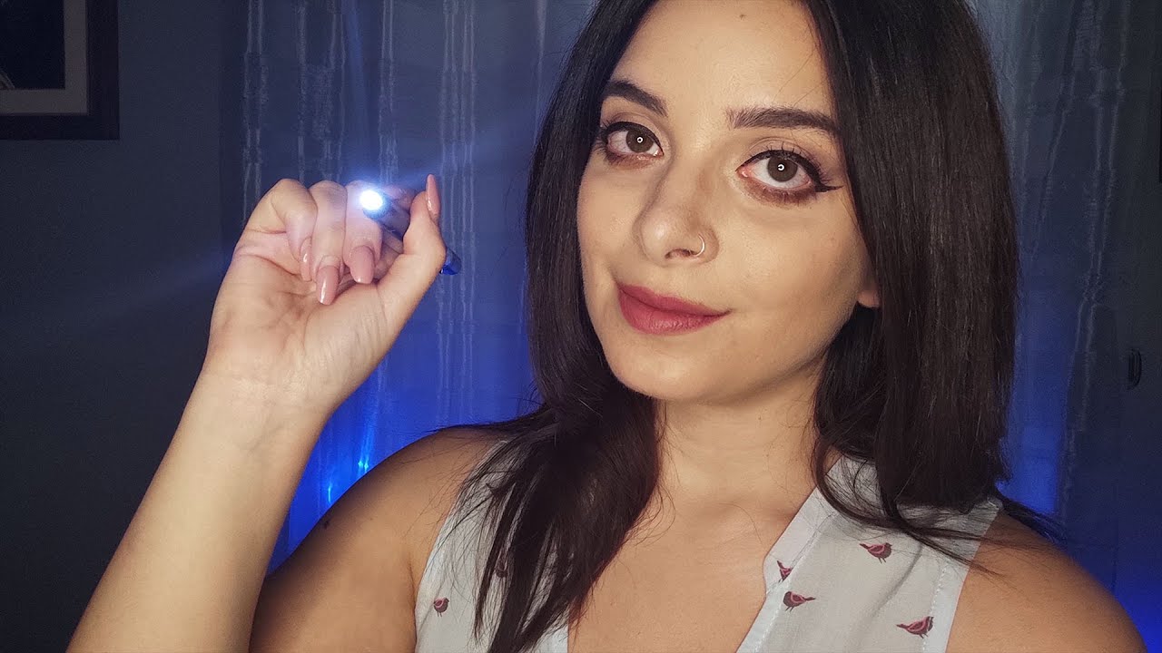ASMR ITA | SEGUI LE MIE ISTRUZIONI PER DORMIRE 😴 hand movements, mouth sounds, follow the light