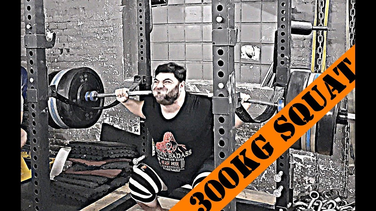 300kg Squat for a Double at Berlin Strength