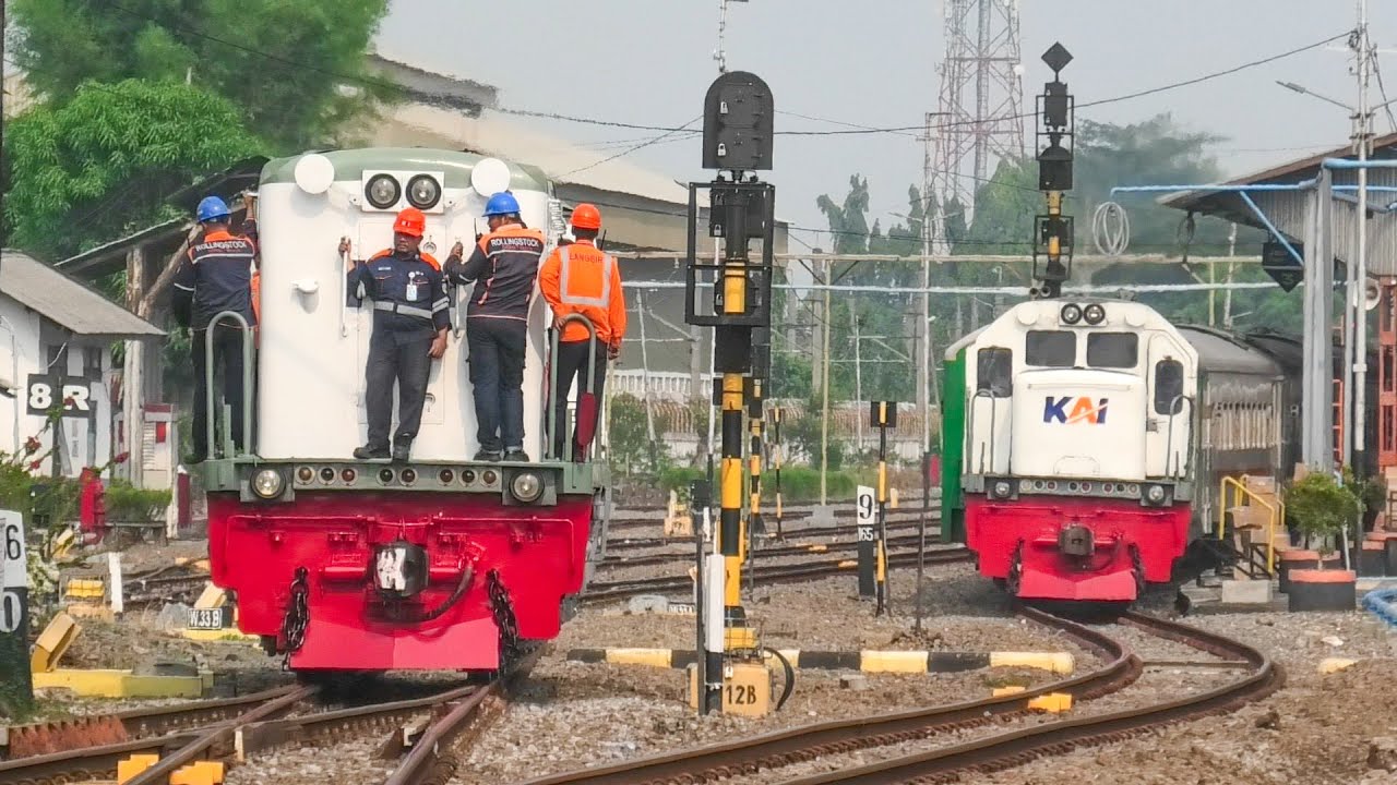PASUKAN KERETA API FULL SORE SAMPAI MALAM HARI DI STASIUN BESAR PUSAT DAOP 7 MADIUN