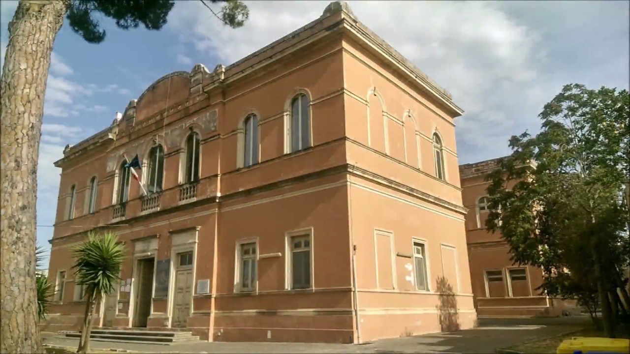 Progetto Definitivo ed Esecutivo di Riqualificazione di un Edificio Scolastico - ALEZIO (LE) Italy