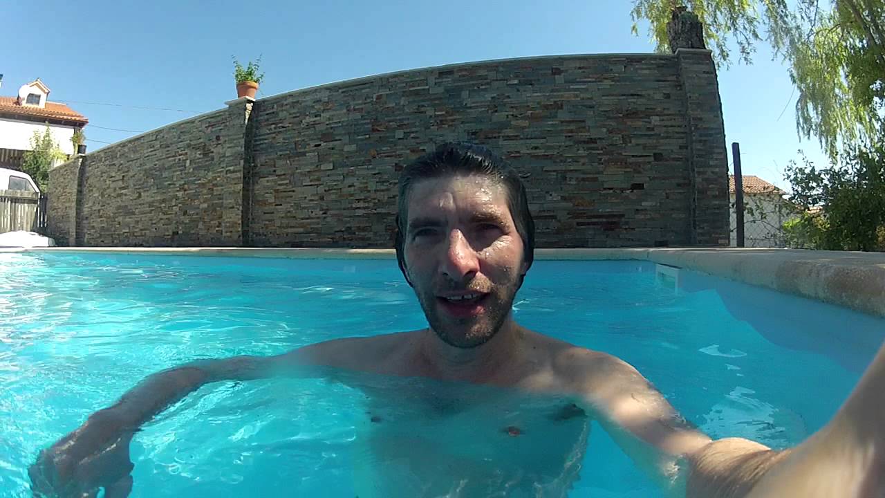 Baño en piscina salada