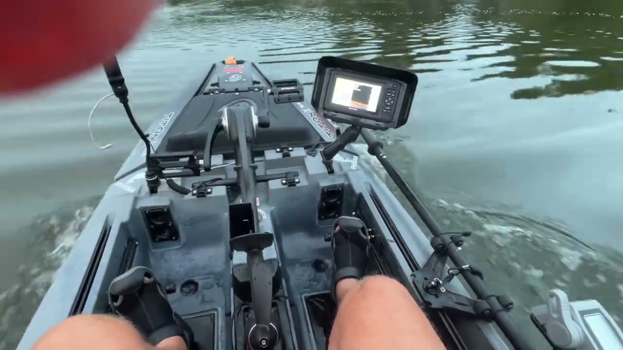 Aluminum V slot bearing Kayak foot control steering system.