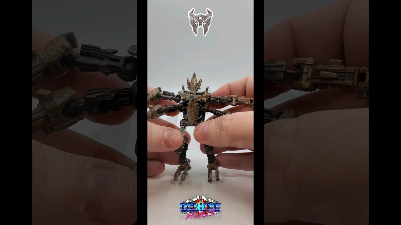 Amazing Engineering at such a small scale?? Terrorcon Freezer Transformation. #shorts