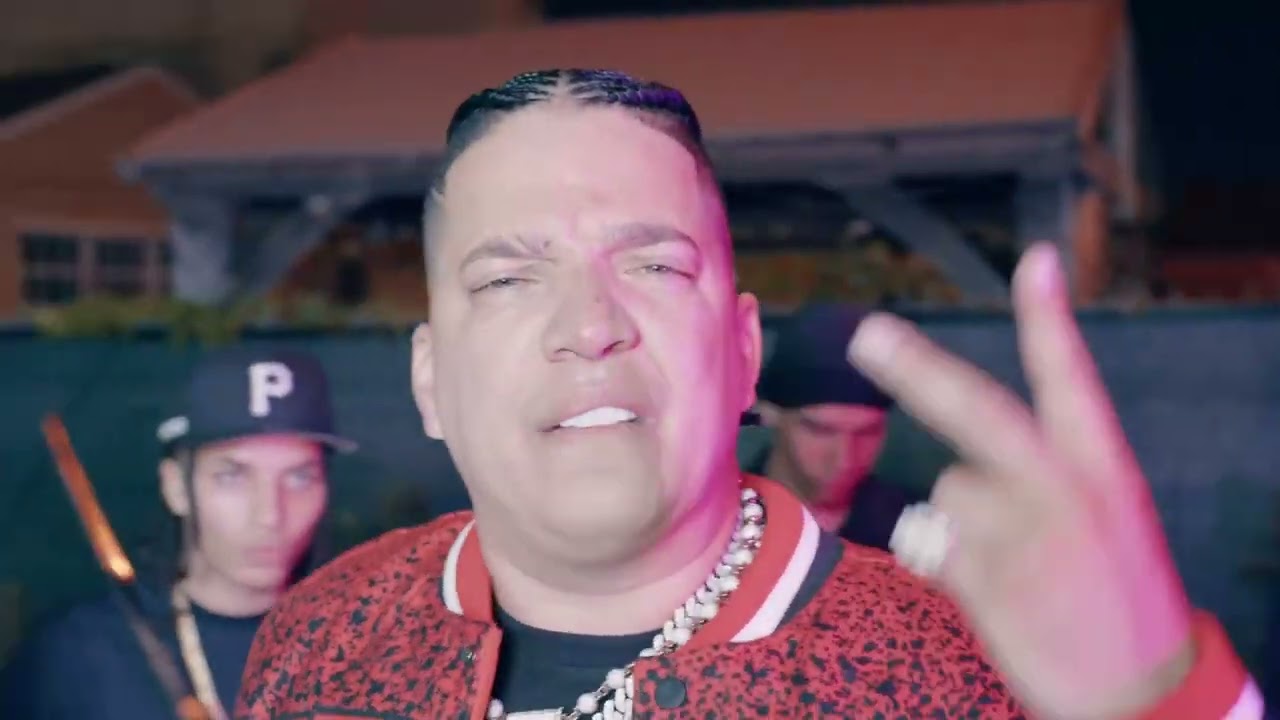 Poetiko - Sientan La Presión (Video Oficial)