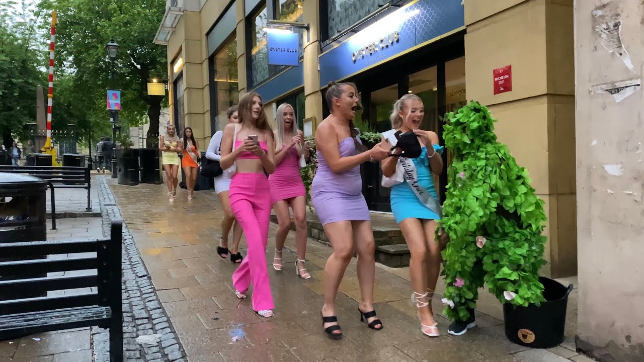 Bushman prank | craziest reaction ever | prank with Birmingham girls | funny videos | 2022 uk |