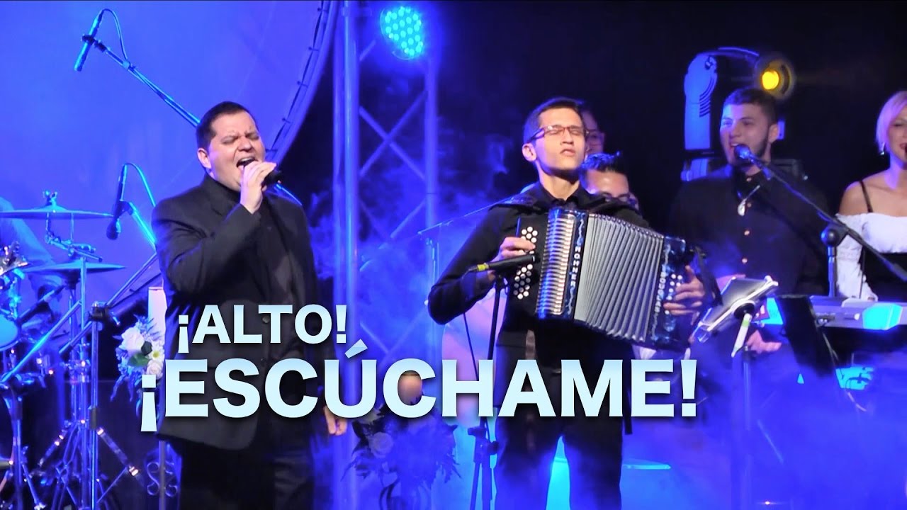 Alto Escúchame - Padre Álvaro Gutiérrez (Live)
