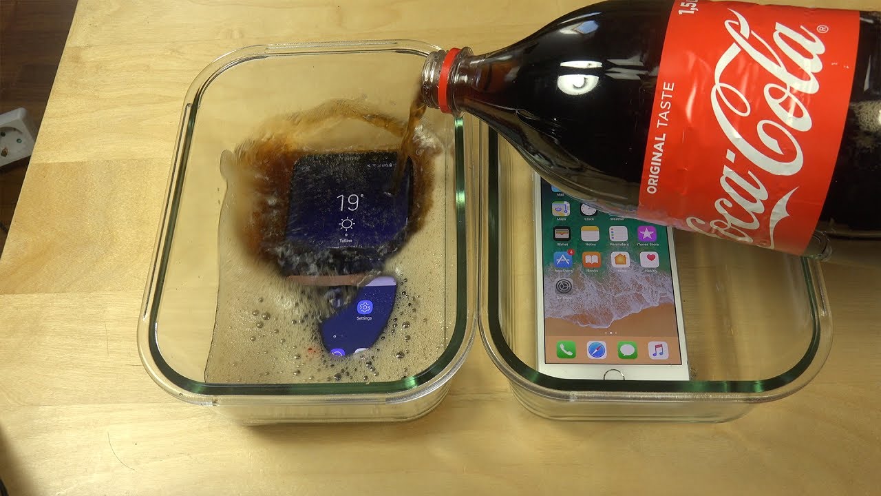 Samsung Galaxy S8 Plus против iPhone 7 Plus на iOS 11: 24-часовой тест на заморозку в Coca-Cola! ...