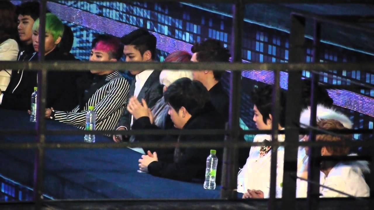 121229 SBS 가요대전 Sleeping Shindong