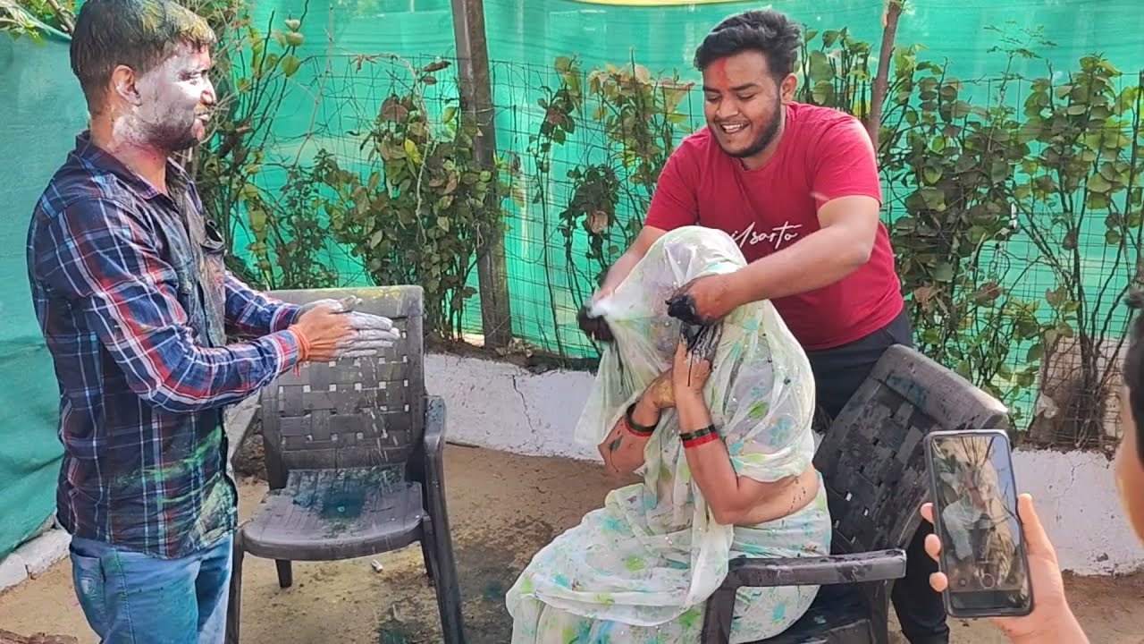 अब तक की सबसे dangerous Holi😳||सबने मिलकर घसीटा🤣||