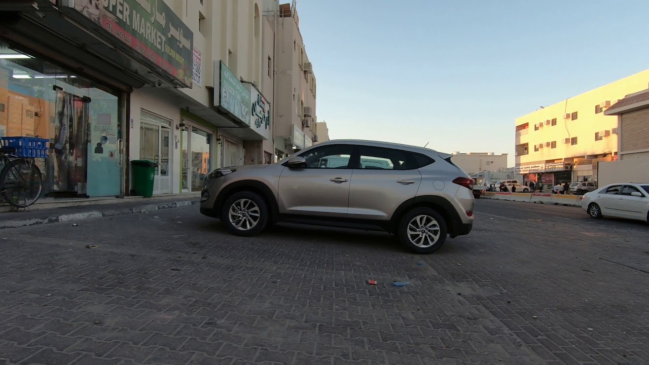Walking along the Streets of Muaither Doha | Exploring Qatar 2019