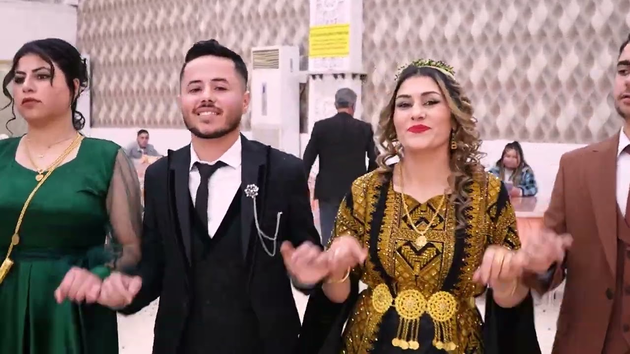 حفله كوباني قريه قزعلي اسم العريس لطفي اسم العروس فلك فنان أحمد غمكين المايسترو عزدين/1/