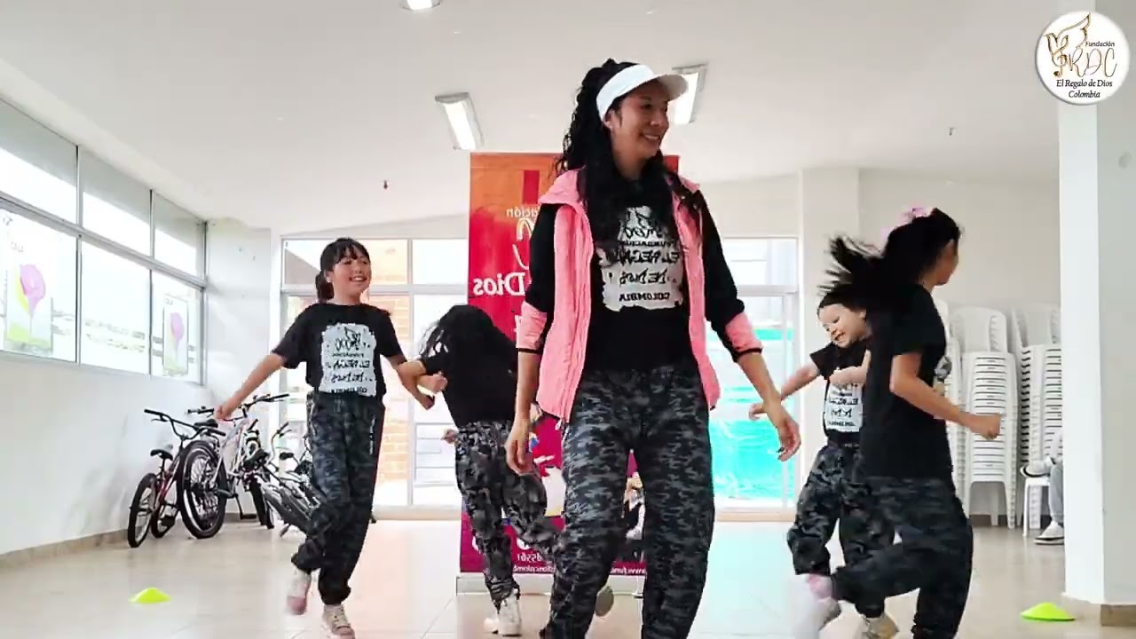 Asina Nona Redimi2 #coreografias #dance #baile #musicantodance #danza