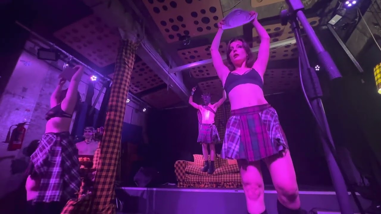Lynks - How To Make A Bechamel Sauce in 10 Steps - Stereo, Glasgow - 25th February 2023