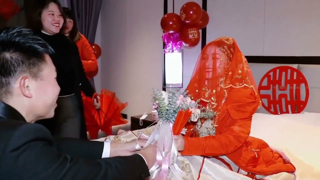 #航拍婚礼 广东湛江市姑娘嫁贵州松桃县孟溪小伙，因为疫情最后只能在酒店出门，亲戚朋友来不了，婚礼跟拍两天一夜剪辑到6分钟精彩镜头我留最后了记得看完噢#婚礼现场 #航拍最美家乡 #贵州   #松桃