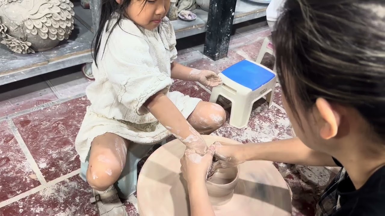 Làm nghệ nhân gốm Bát Tràng