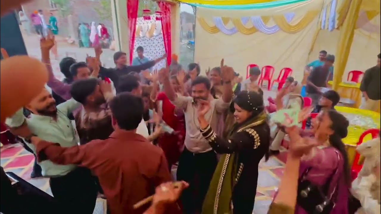 ਮੈ ਆਪਣੇ ਮੁਕਤੀਦਾਤੇ ਪਰਮੇਸ਼ਵਰ ਵਿੱਚ ਖੁਸ਼ੀ ਮਨਾਵਾਗਾ! (ਹਬੱਕੂਕ 3:18)  Enjoy weeding Time