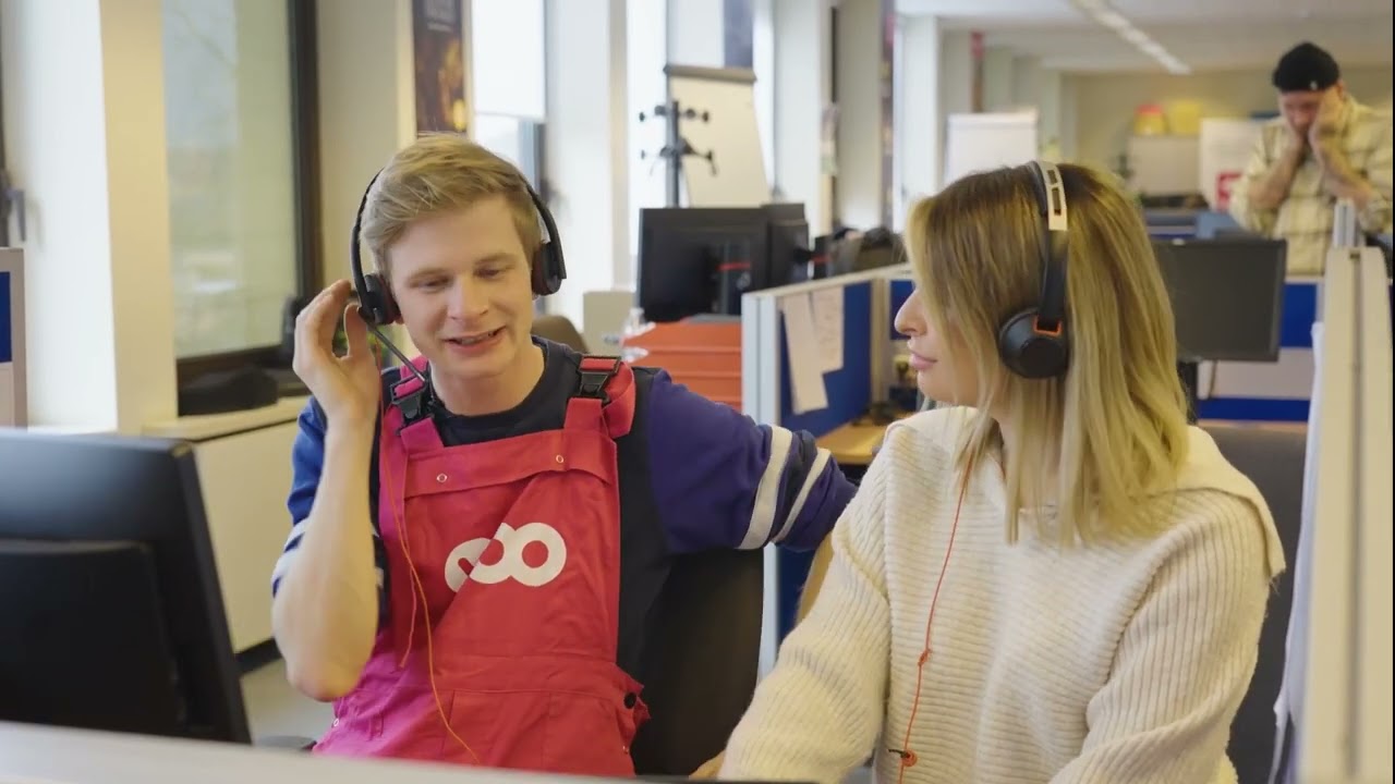 C'est plus fort que lui - Nicolas Lacroix au call center VOO