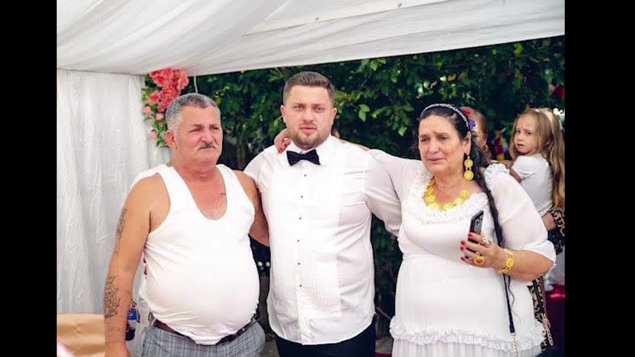 FLORITA DE LA CLEJANI  - DEDICATIE DE LA LUIS PENTRU MAMA LUI CLAUDIA