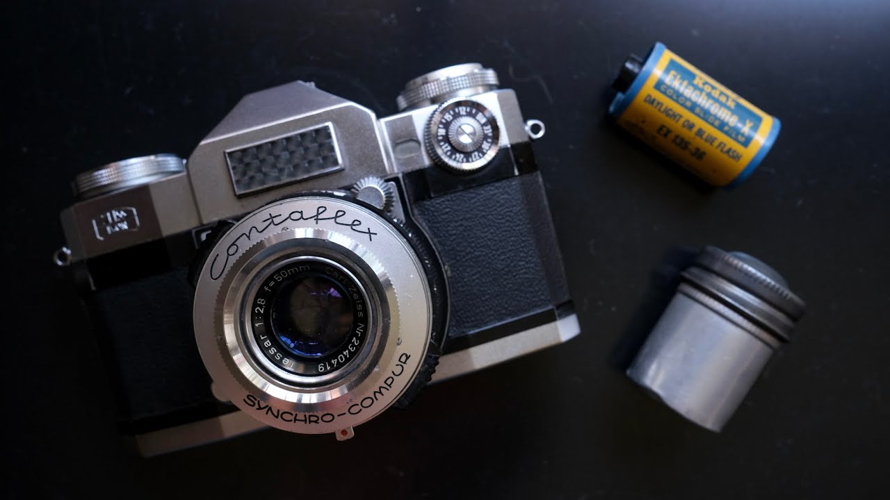 Zeiss Ikon Contaflex Super film loading