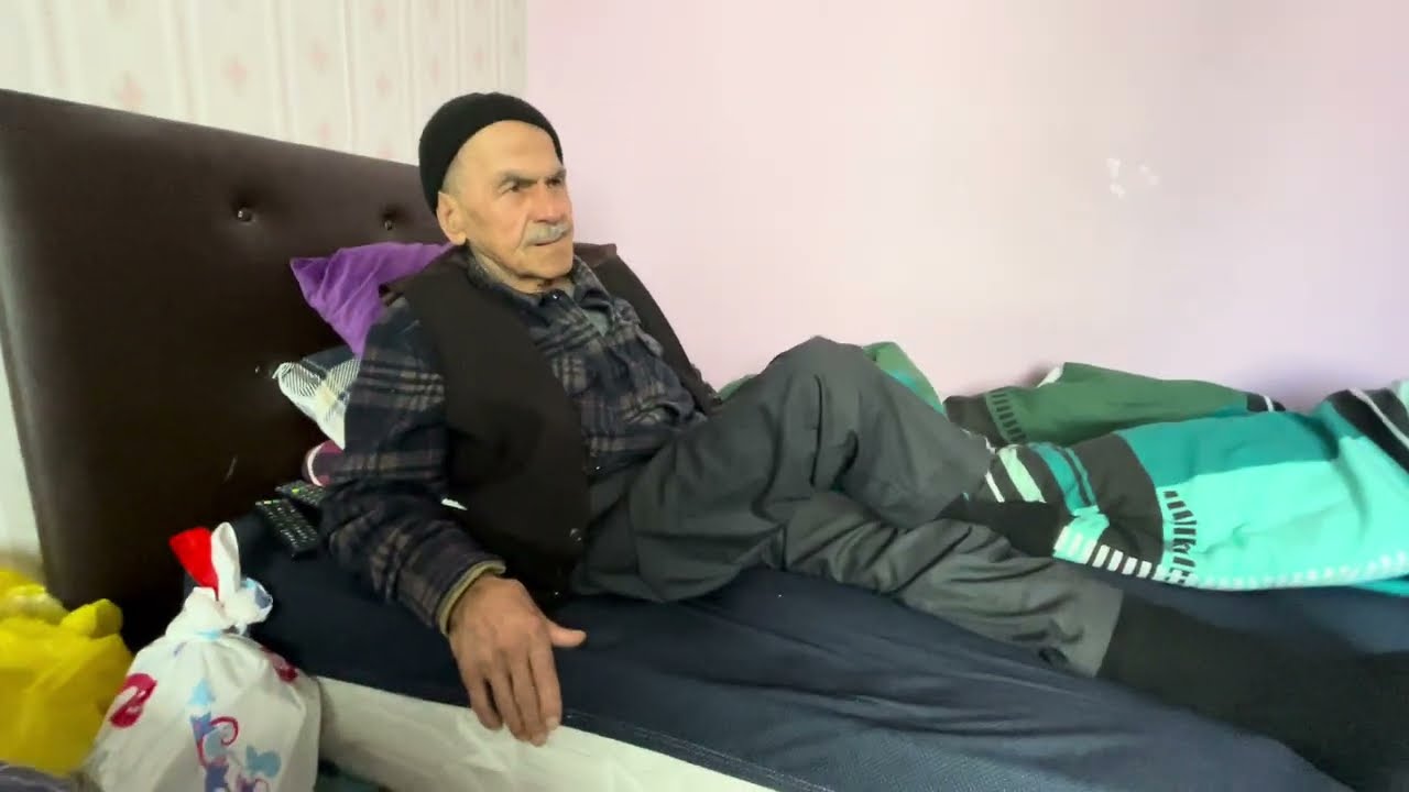 KOLUMUN 🥺AGRIMASI MI YANAYIM BU KADAR SUYU KIM 😉TAŞIYACAK ONA MI YANAYIM 😟BEN KIME 🧐DERT YANAYIM ￼