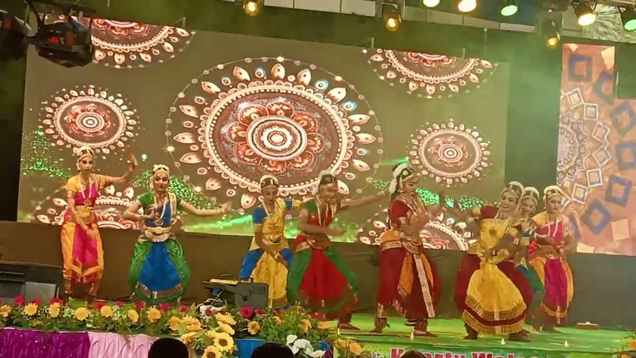 Eyarkayil urainthidum bharthanatyam 