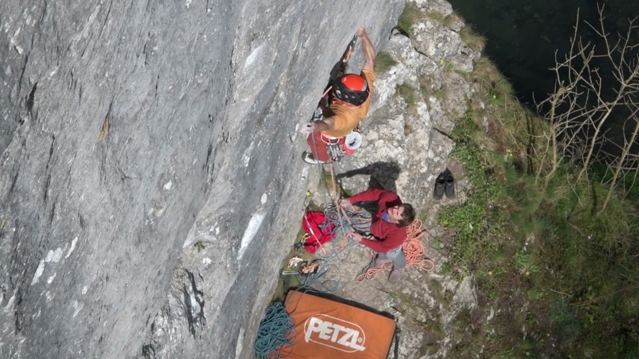 Steve McClure climbs The Final Round E8, Dovedale, Peak District