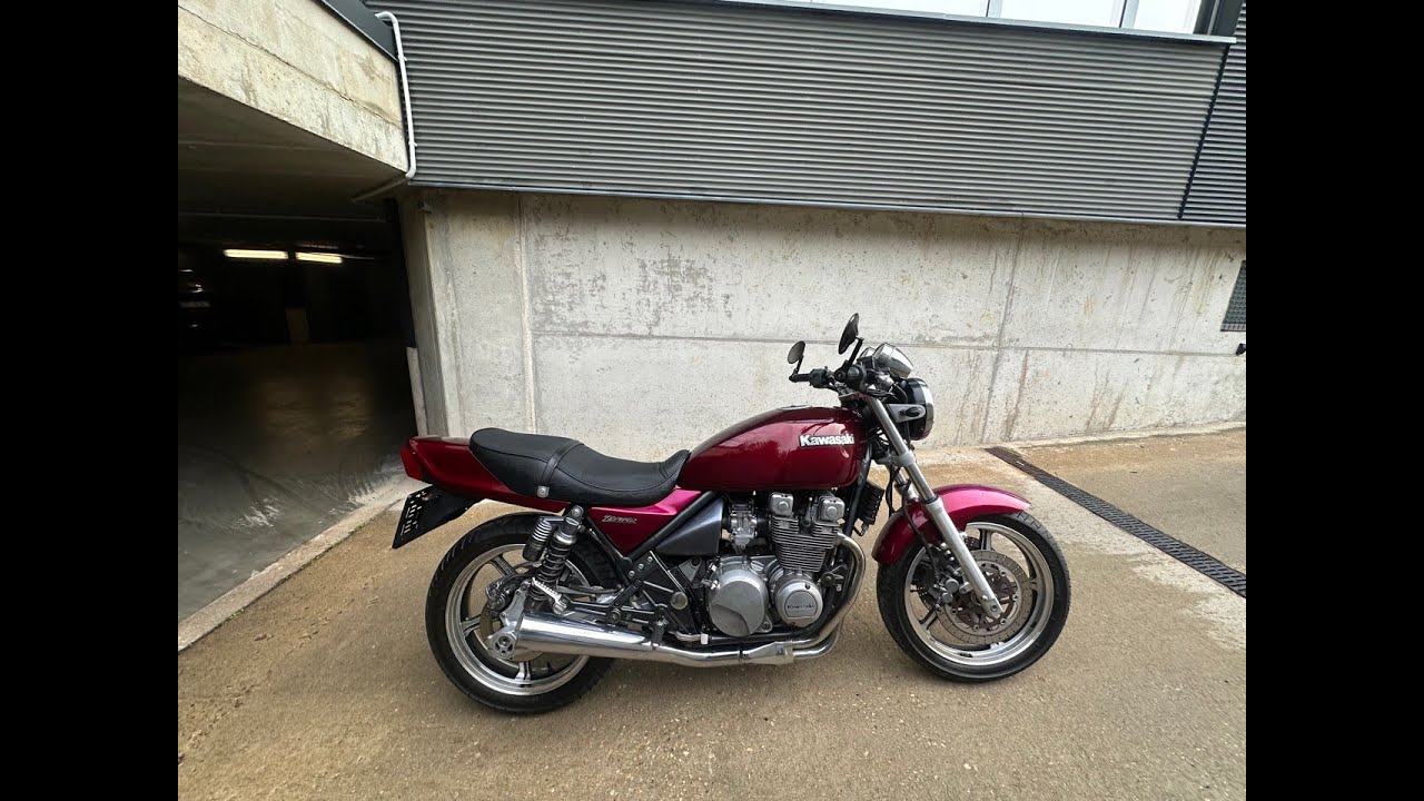 Kawasaki Zephyr Zr550 1993 Year 43000 Km ( Moto Inn ) LV