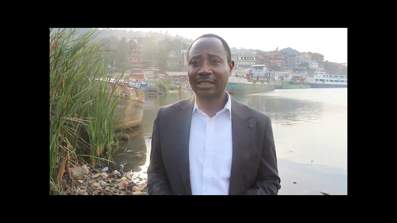 RAMASSAGE DES DECHETS PLASTIQUES AU LAC KIVU ET SUR LA RIVIERE RUZIZI