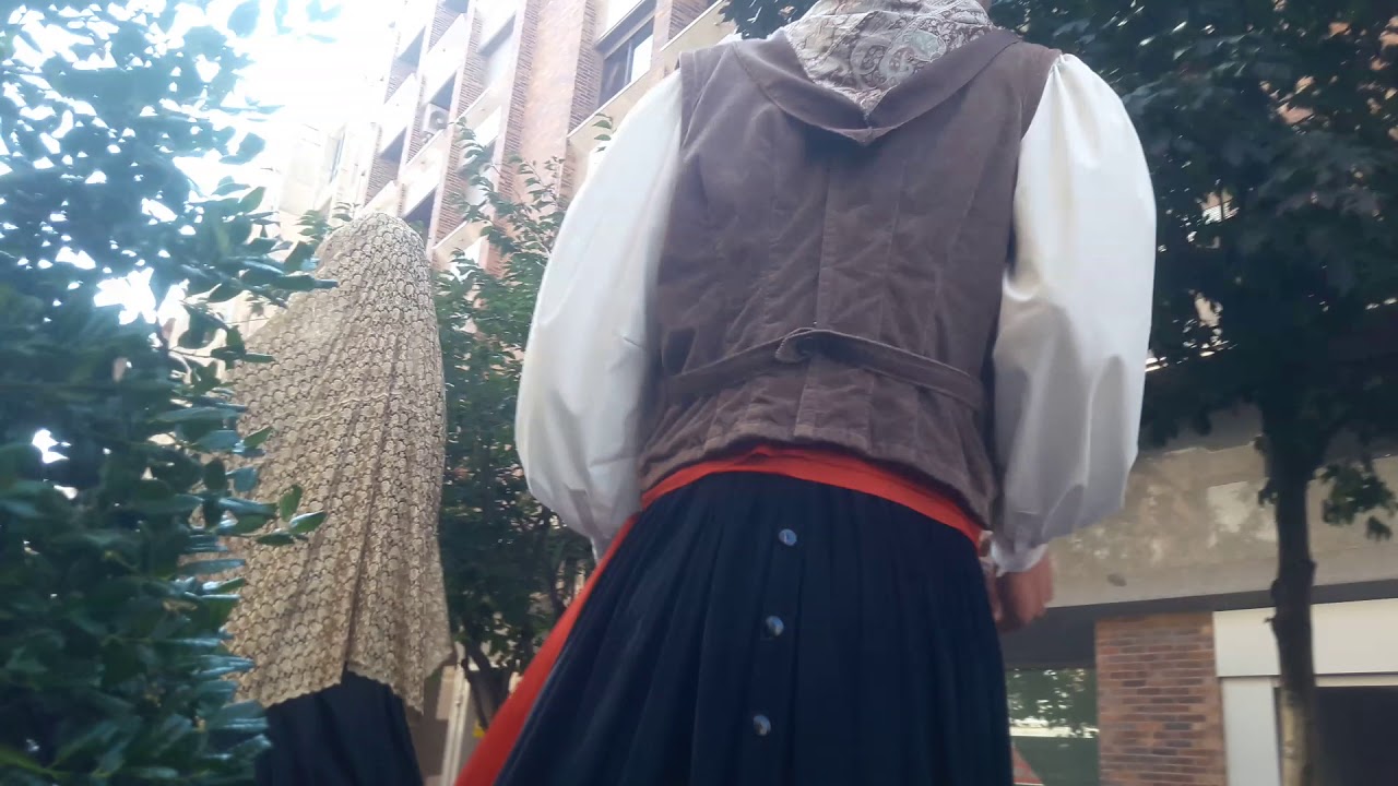 Gigantes de Logroño pasacalles fiestas 20/9/2018(4)