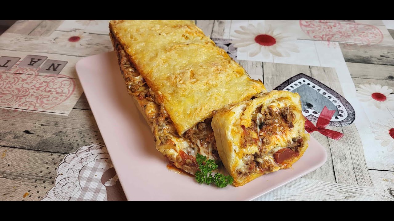 Pizza trifft Bolognese: Ein Gaumenschmaus in Kuchenform, sowas leckeres habt ihr noch nie gegessen