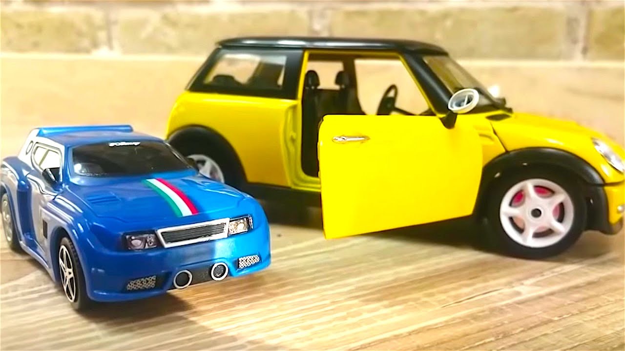Coches de carreras - Speedy y Bussy
