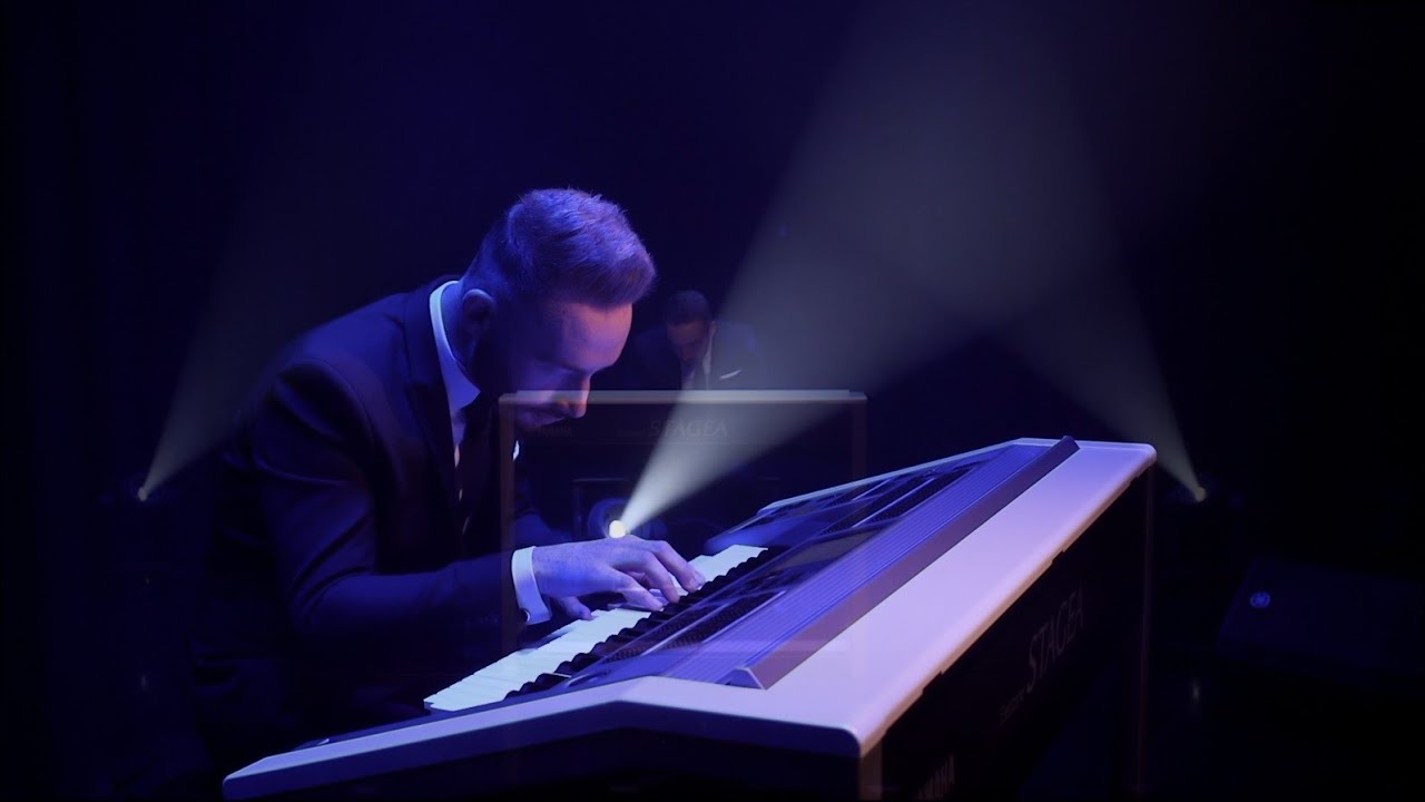 'Palladio' performed by Alex Payler on the YAMAHA Electone STAGEA ELS-02C (ヤマハ エレクトーン)