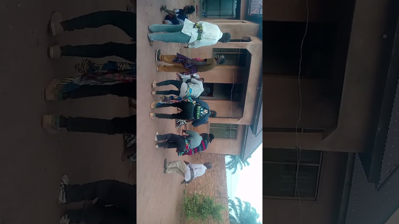 UTACHEKA HADI MWISHO ILIVYOKUWA IKIANDALIWA ZOEZI YA WIMBO nabwa'yela m'mbúkúmbú 