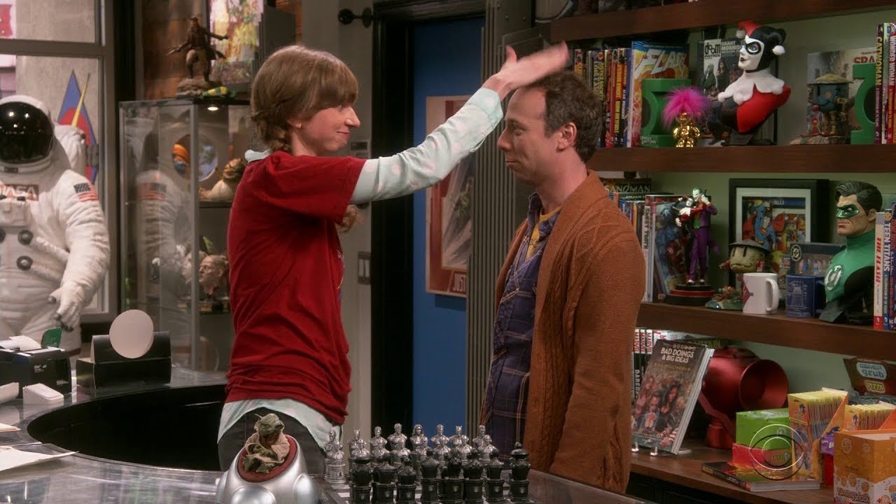 Stuart flirts with Denise - The Big Bang Theory