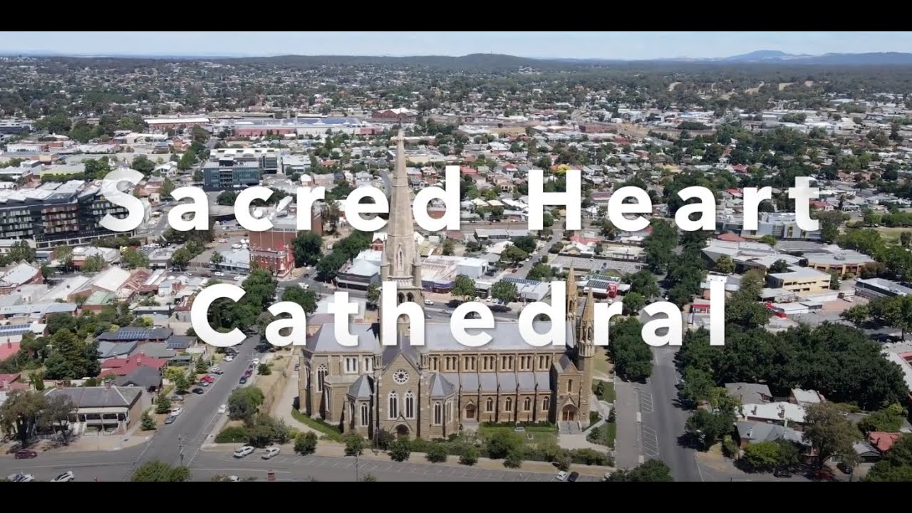 Sacred Heart Cathedral - Bendigo CBD - Magistrate's Court - Poppet Head Lookout - 4k drone