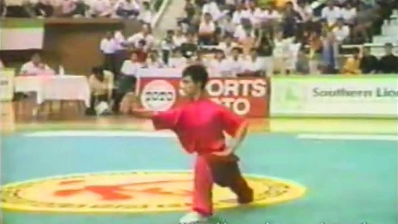 Yuan Wenqing 🇨🇳🥇 1990 Men's All-Around World Champion - Changquan, Daoshu, Gunshu