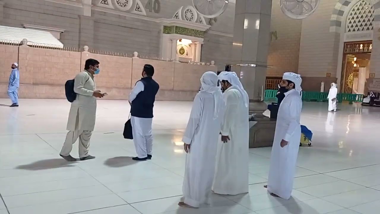 دردشة من أمام القبر الشريف والمسجد النبوي