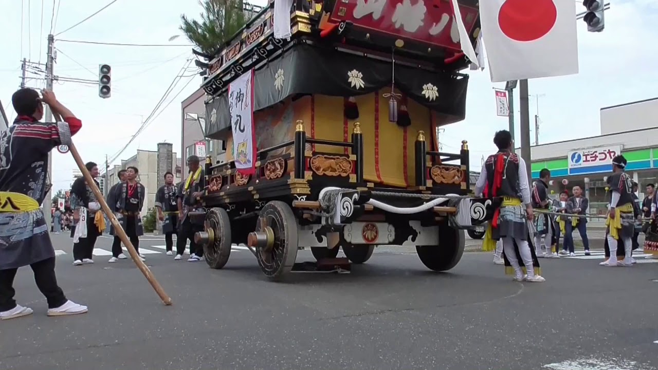 青森県むつ市大畑の山車旋回