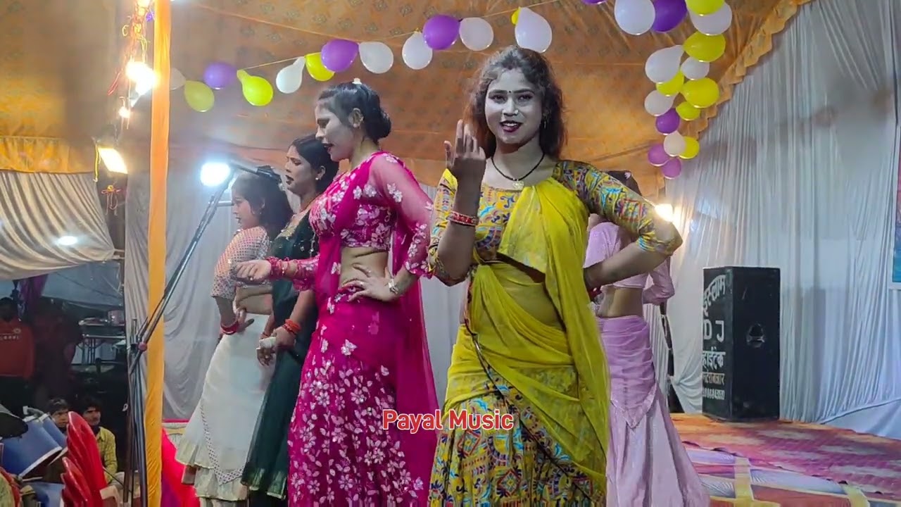मोहब्बत करती है तो कयामत डरती है ||रेखा एंड रामदेवी के आवाज में जबरदस्त नौटंकी फुर्री कम्पनी नवाबगंज