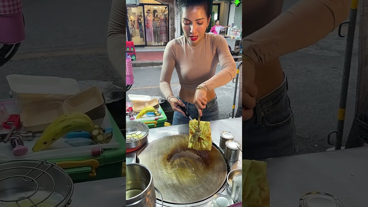 Famous Puy Roti Lady of Bangkok