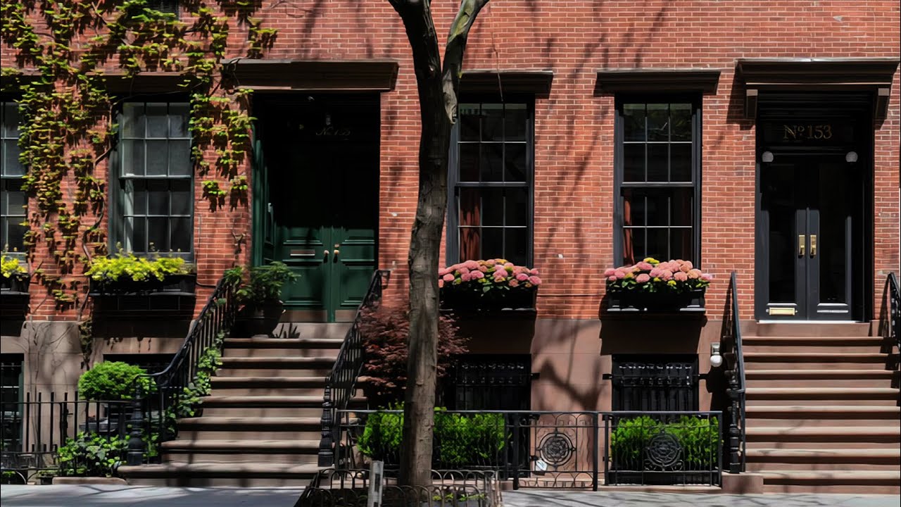 153 W 12th St