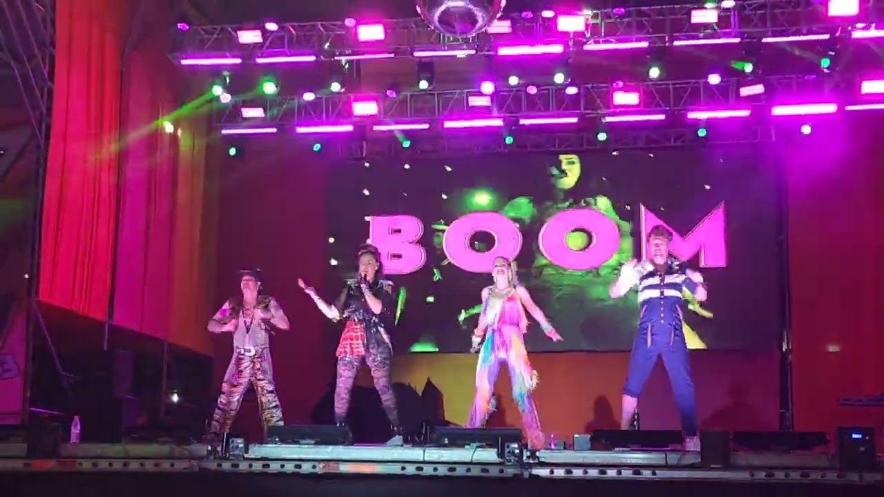 Vengaboys 🎵 Boom Boom Boom Boom 🎵 📅13.01.2024 #FiestaGrado3 #Grado3 #Chile #Santiago #vengaboys