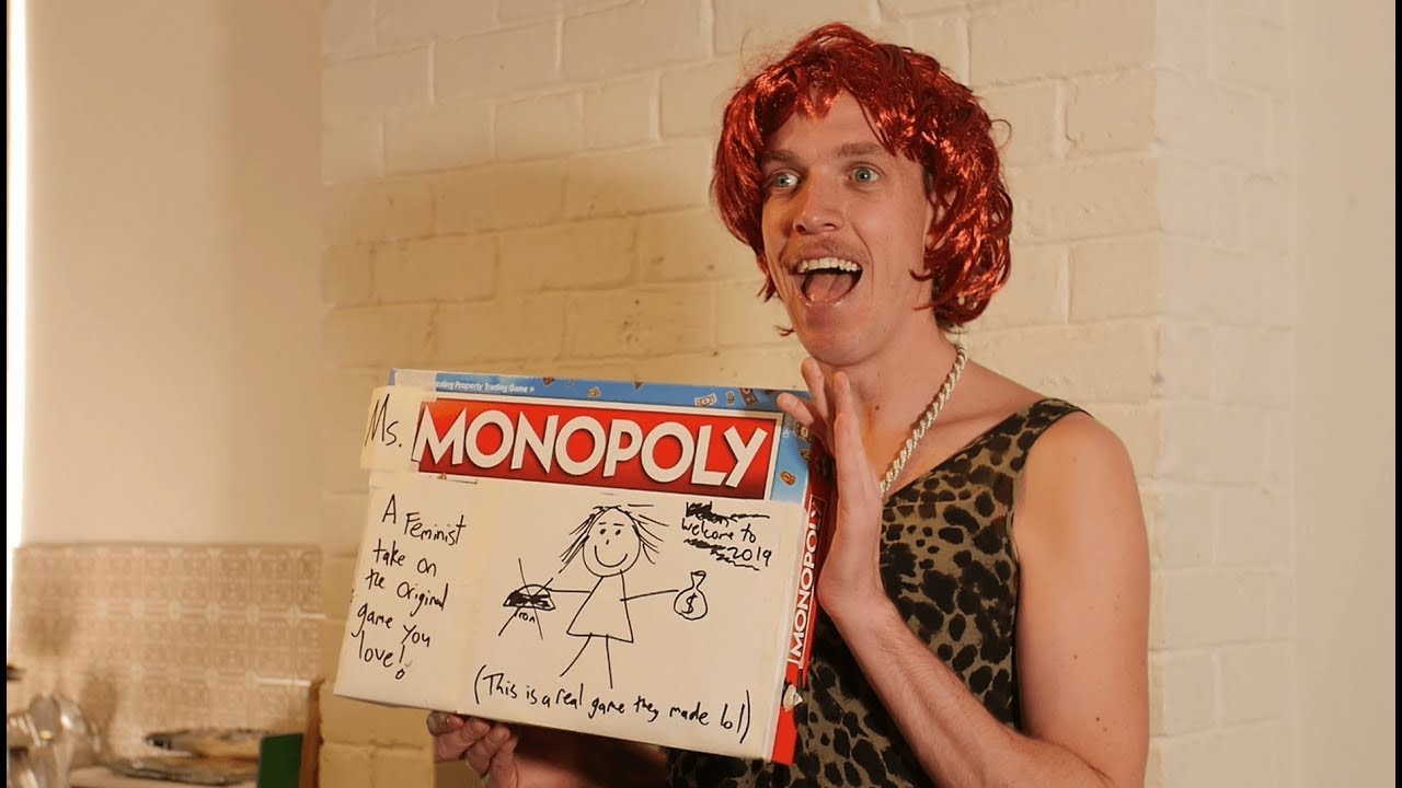 The Thompsons Play Ms Monopoly!