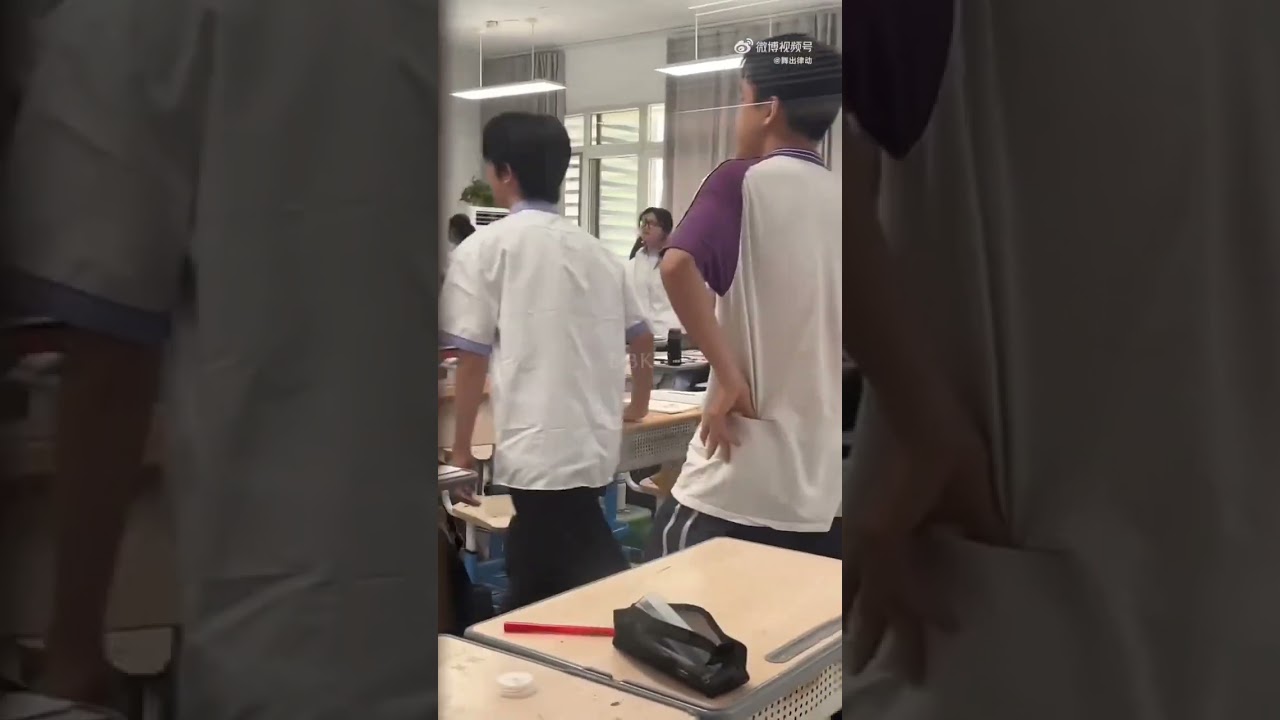 TF家族四代练习生 张函瑞zhanghanrui