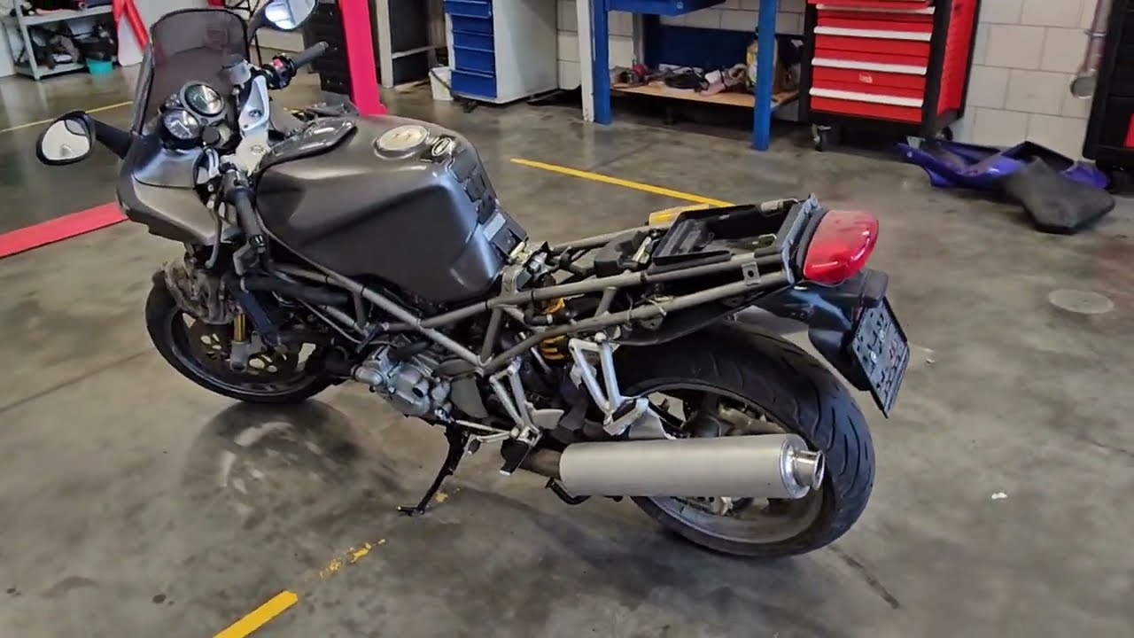 Ducati ST4S  naked custom part 1