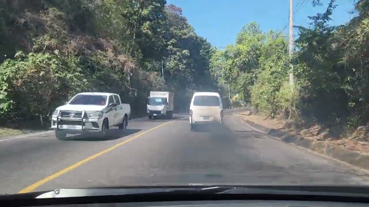 De San Miguel hasta el Rio Lempa ...Dizfruta el viaje