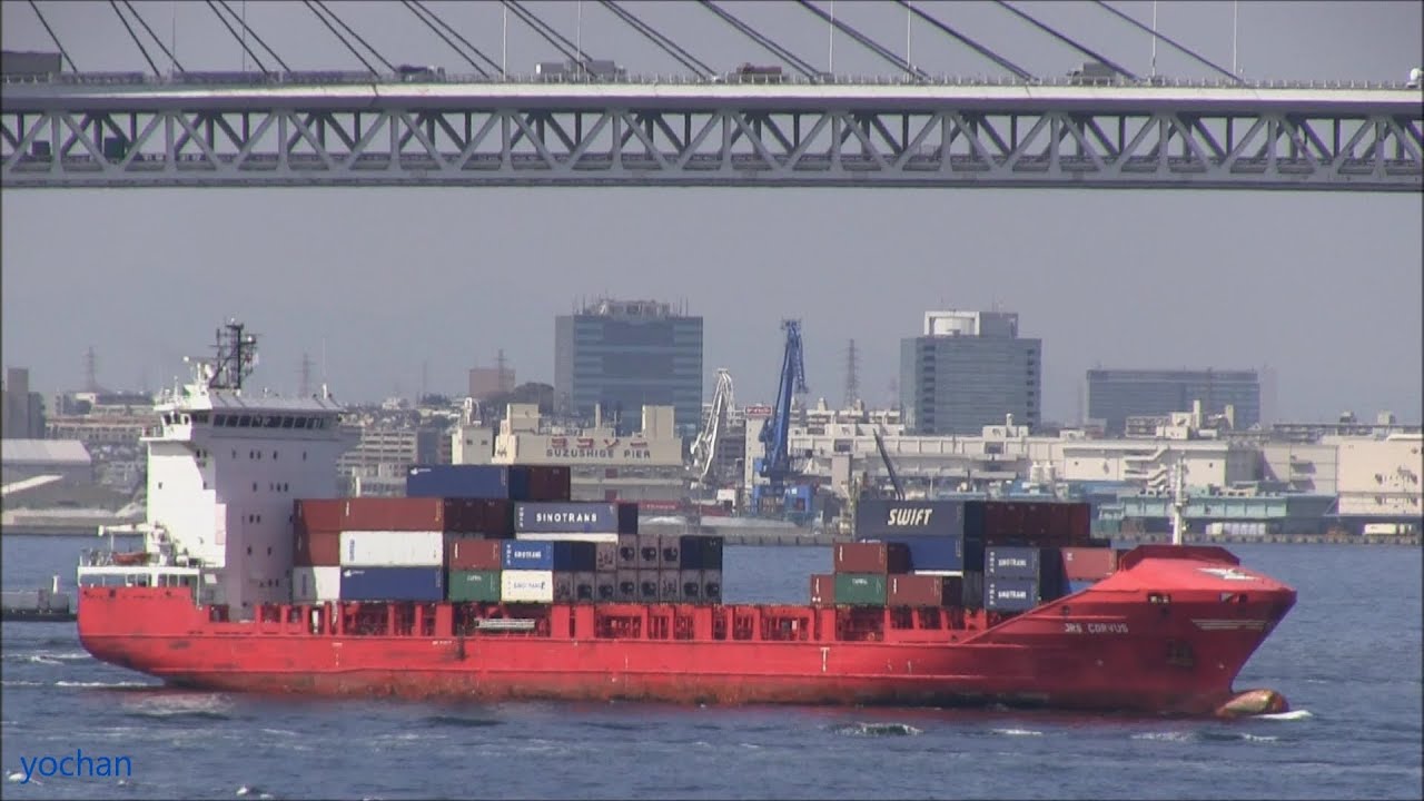 Container ship: JRS CORVUS (IMO: 9339105 MMSI: 210751000 Flag: Cyprus)