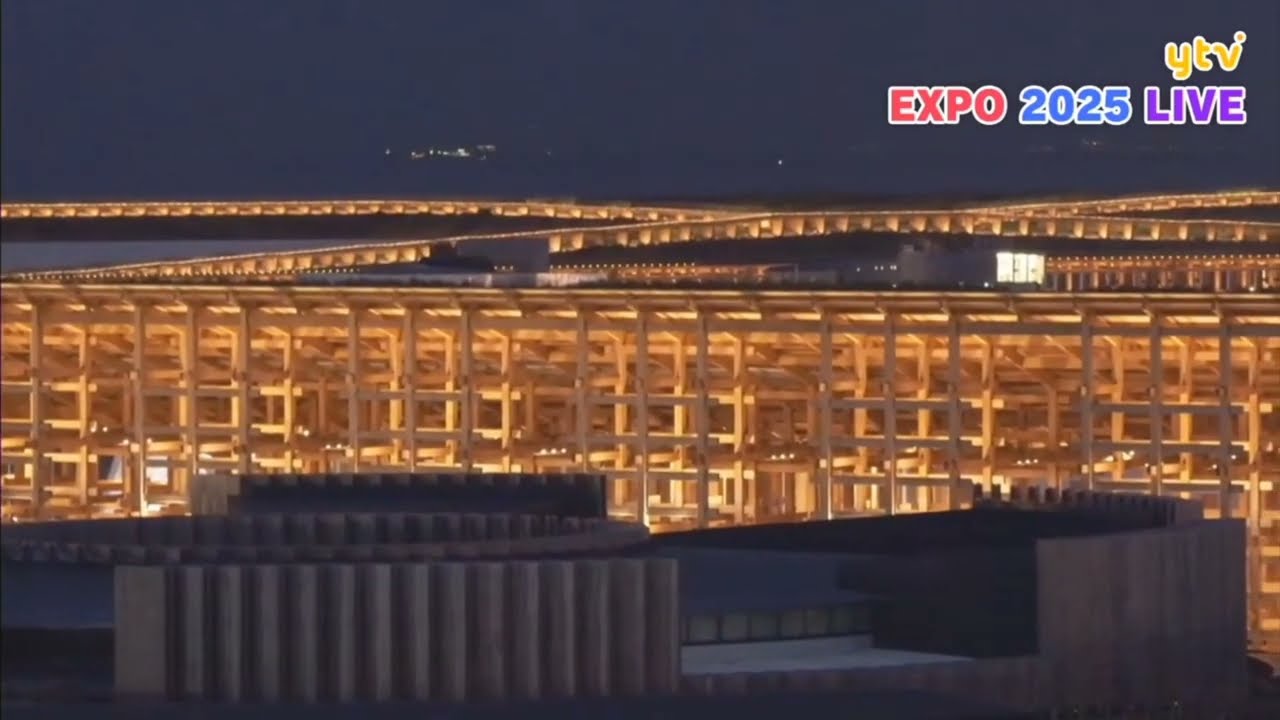 大阪·関西万博 (2025/10/16閉幕後) 大屋根リング夜景  YTVライブカメラより