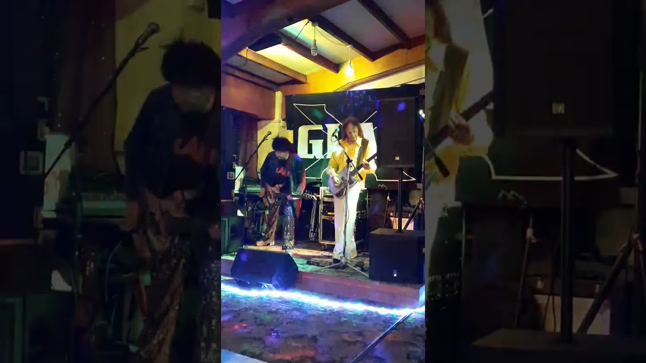 Glam X - Children of the Revolution - The Dolphin Bar, Hemsby - April 2025